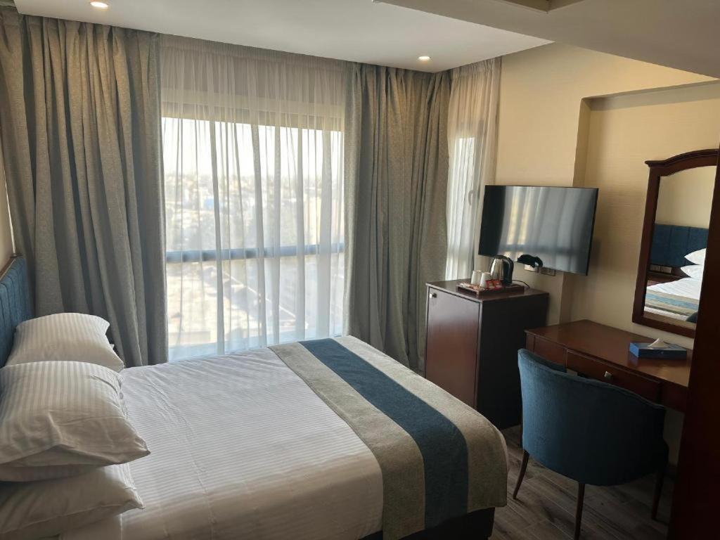 Stay Inn Pyramids Hotel Al Kawm al Akhdar 外观 照片