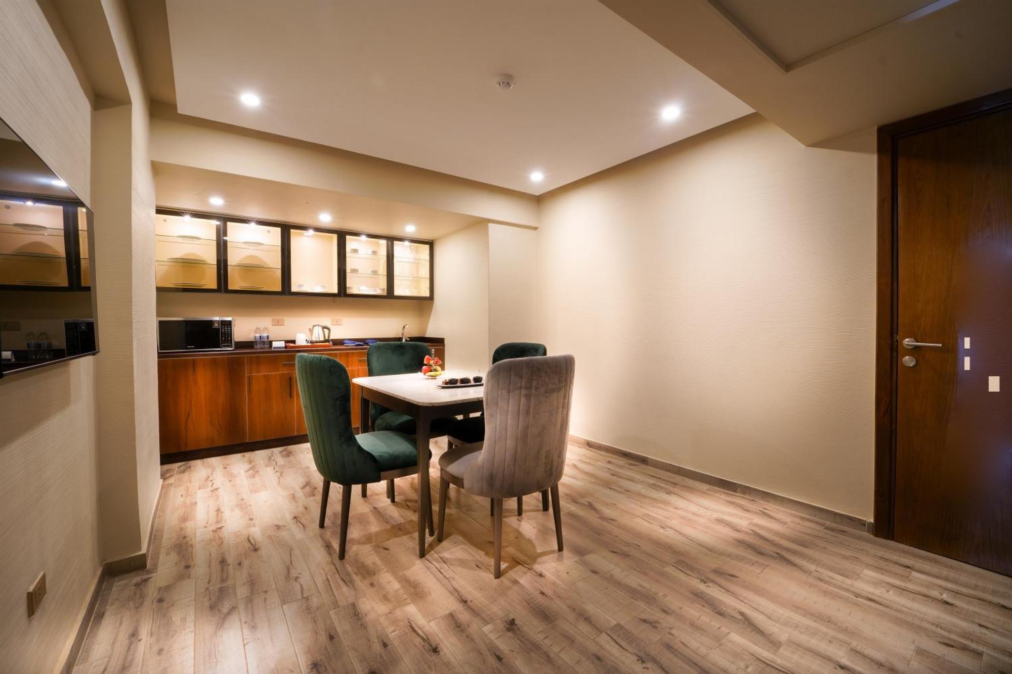 Stay Inn Pyramids Hotel Al Kawm al Akhdar 外观 照片